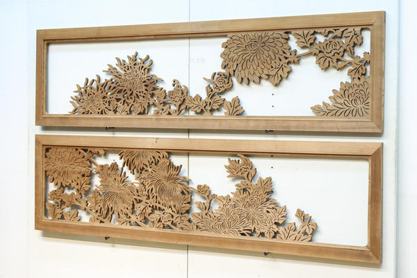 大輪の菊の花が美しい平彫り彫刻欄間　EZ2775ab　在庫(a:1 b:1)枚