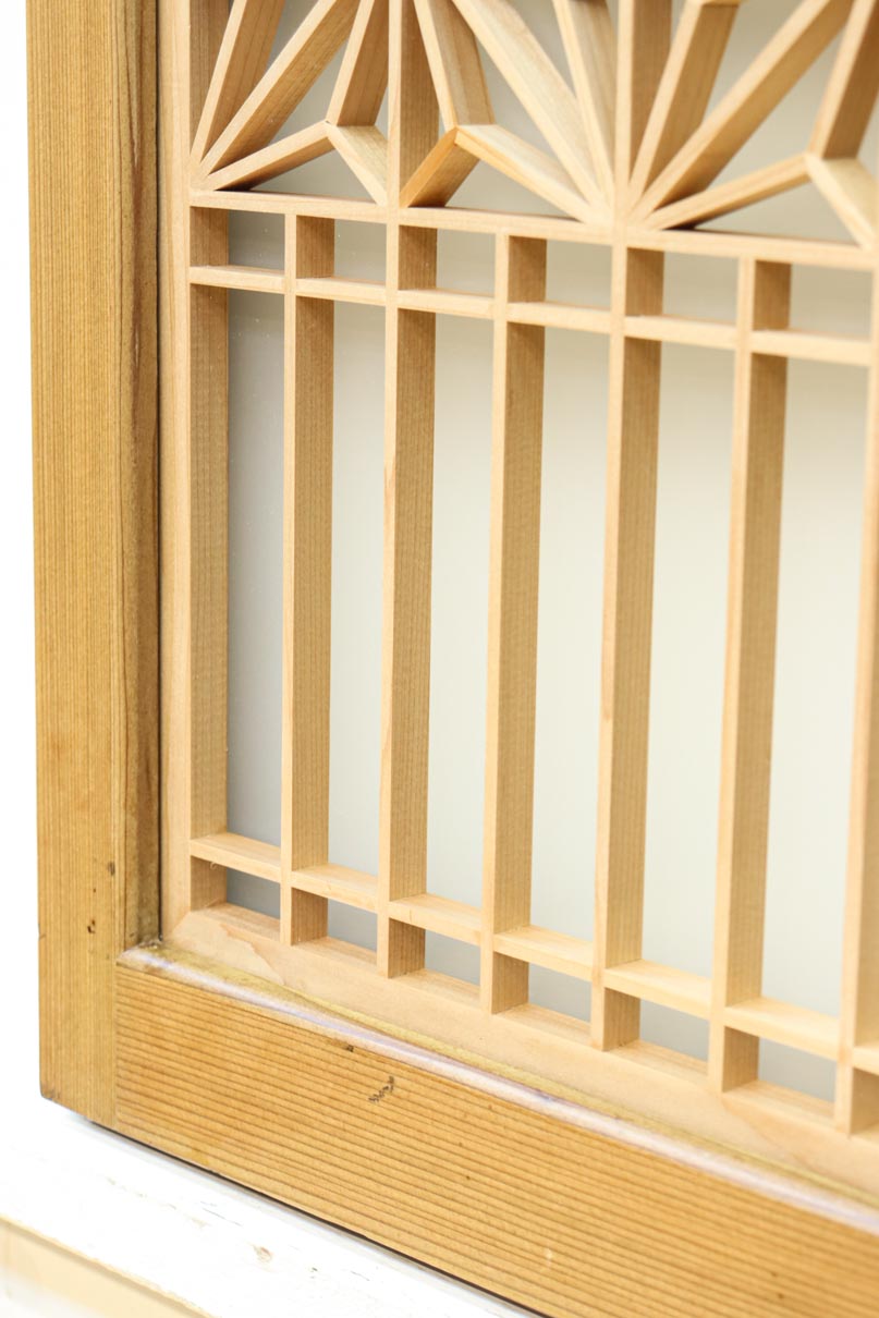 Small carved Ranma with glass EZ2781ab