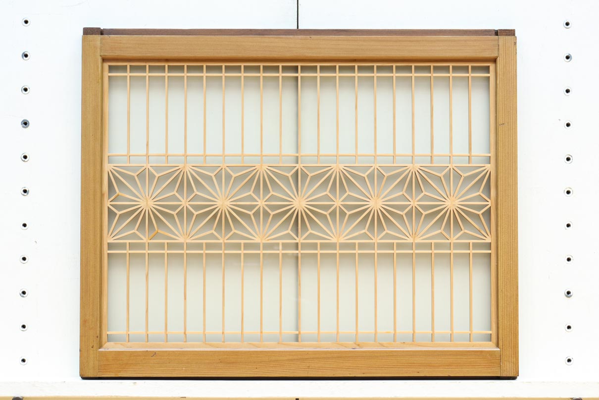 Small carved Ranma with glass EZ2781ab