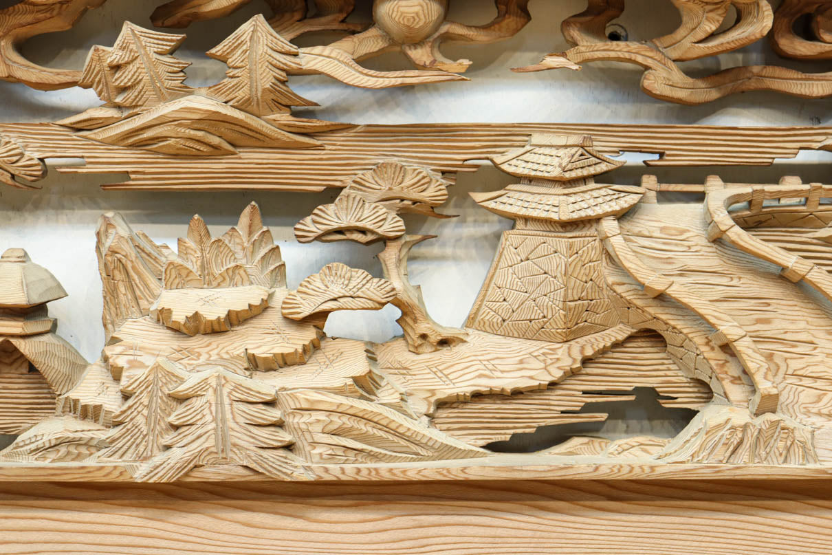 Deeply carved Ranma EZ2782ab