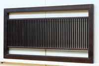 端然と並ぶ縦格子が映える小型欄間　EZ2790　在庫2枚