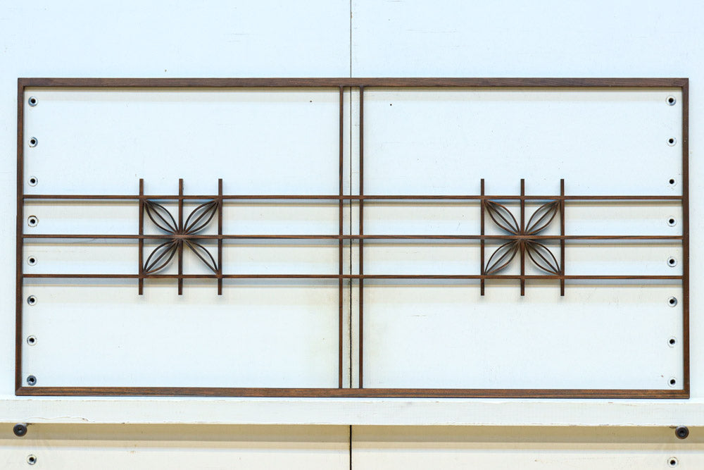 七宝組子装飾が引き立つ小型欄間素材　EZ2804a　在庫４枚