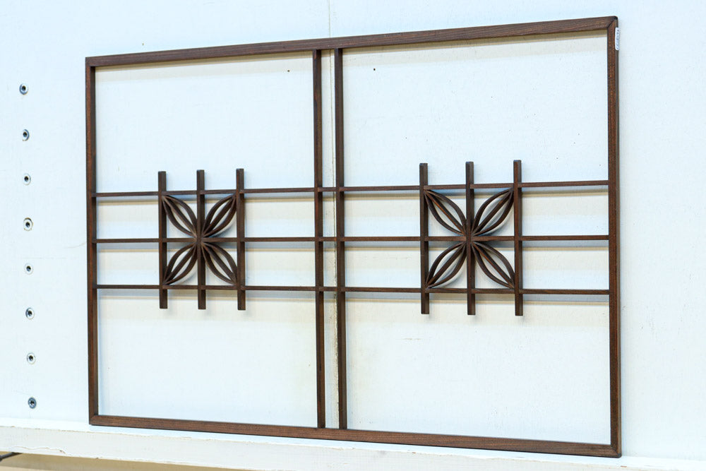 シンプルな中に七宝組子装飾が映える小型欄間素材　EZ2804b　在庫４枚