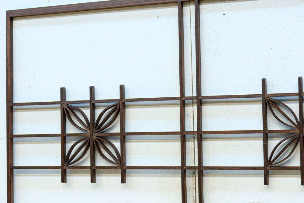 シンプルな中に七宝組子装飾が映える小型欄間素材　EZ2804b　在庫４枚