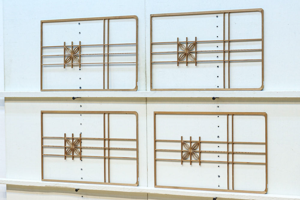 シンプルデザイン！！七宝組子装飾で風情ある小型欄間素材　EZ2805a　在庫４枚