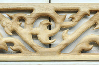 蔦の様にも見える個性的な模様を描いたレリ－フ調彫刻飾り　EZ2807　在庫5枚