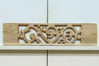 蔦をモチーフにしたユニークな模様を描いたレリ－フ調彫刻飾り　EZ2808　在庫5枚