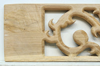 蔦をモチーフにしたユニークな模様を描いたレリ－フ調彫刻飾り　EZ2808　在庫5枚