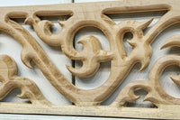 蔦をモチーフにしたユニークな模様を描いたレリ－フ調彫刻飾り　EZ2808　在庫5枚