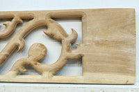 蔦をモチーフにしたユニークな模様を描いたレリ－フ調彫刻飾り　EZ2808　在庫5枚