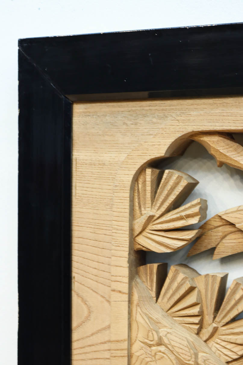 稀少サイズ‼︎見事な枝ぶりの松と鷹の彫刻小型欄間　EZ2809　在庫1枚