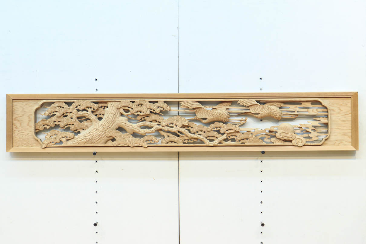 鶴と松を細やかに描いた彫刻欄間　EZ2812ab　在庫(a:1  b:1)枚
