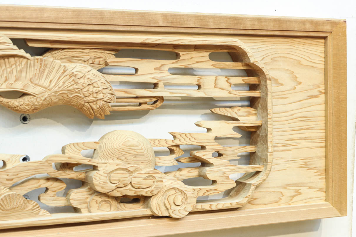 鶴と松を細やかに描いた彫刻欄間　EZ2812ab　在庫(a:1  b:1)枚