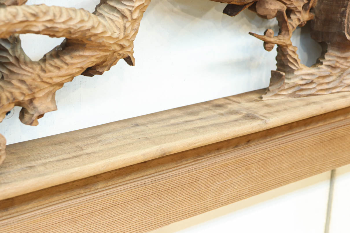 立体感ある梅や菊を華やかに描く彫刻欄間　EZ2814ab　在庫(a:1 b:1)枚