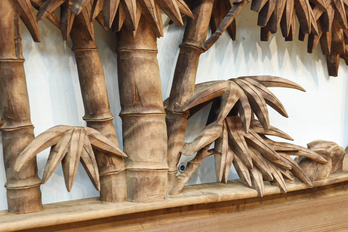 立体感ある梅や菊を華やかに描く彫刻欄間　EZ2814ab　在庫(a:1 b:1)枚