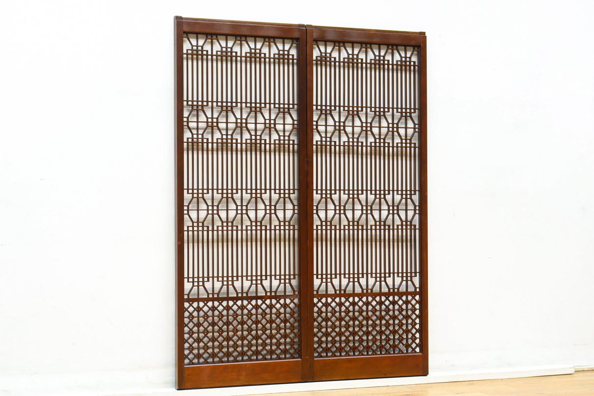 蜀江と香図の幾何学模様が見応えのある書院　EZ2822　在庫2枚