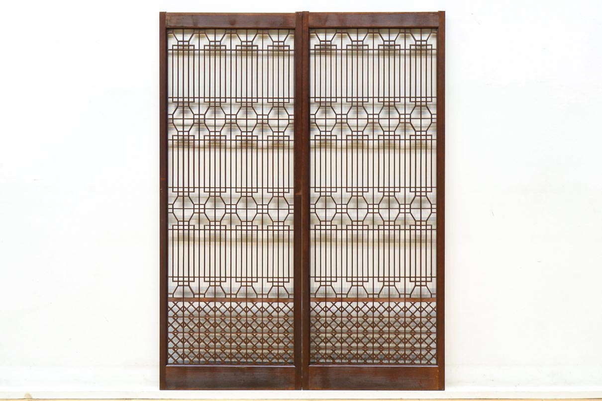 蜀江と香図の幾何学模様が見応えのある書院　EZ2822　在庫2枚