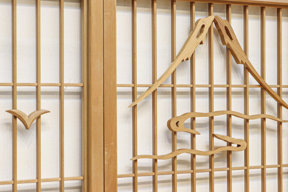 富士の頂と投網装飾が引き立つ風景を描いた書院セット　EZ2826　在庫4枚1組