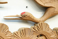 鶴や松竹梅を描いた華やかな眺めの深彫り欅彫刻欄間　EZ2833ab　在庫(a:1 b:1)枚