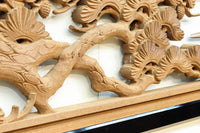 鶴や松竹梅を描いた華やかな眺めの深彫り欅彫刻欄間　EZ2833ab　在庫(a:1 b:1)枚