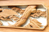 優しく温かみある色彩で鶴と松の彫刻装飾が映える深彫り彫刻欄間　EZ2834ab　在庫(a:1 b:1)枚