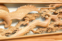 優しく温かみある色彩で鶴と松の彫刻装飾が映える深彫り彫刻欄間　EZ2834ab　在庫(a:1 b:1)枚