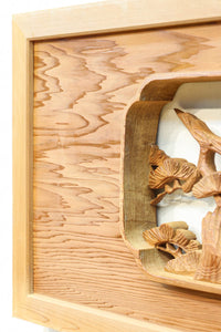 優しく温かみある色彩で鶴と松の彫刻装飾が映える深彫り彫刻欄間　EZ2834ab　在庫(a:1 b:1)枚