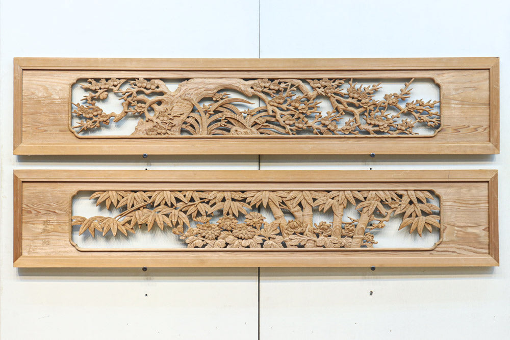 華やかに飾り立てられた梅竹の見応えある欄間　EZ2835ab　在庫(a:1 b:1)枚