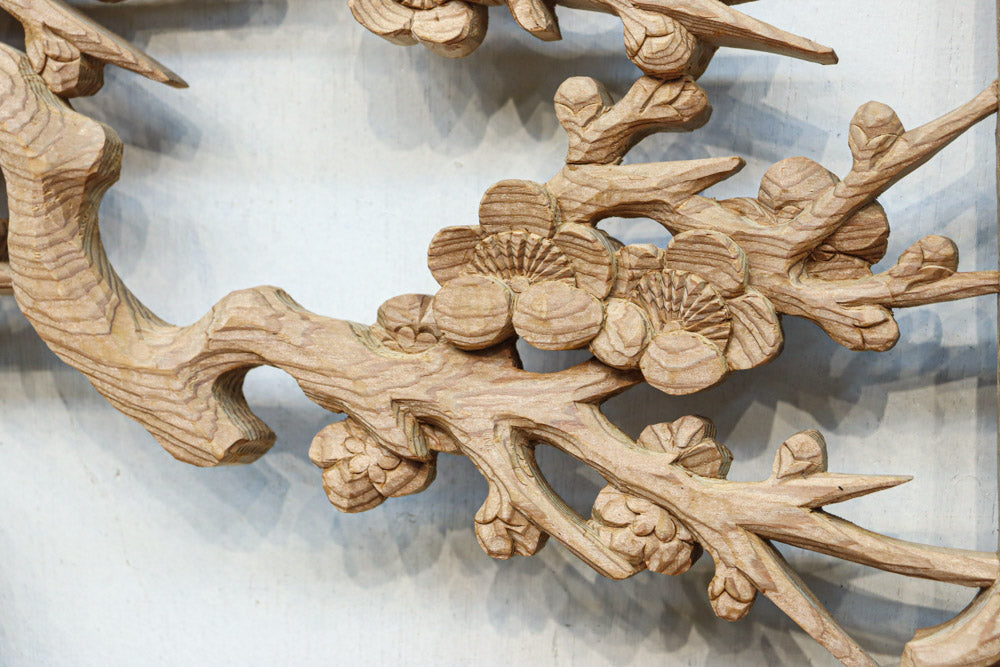 華やかに飾り立てられた梅竹の見応えある欄間　EZ2835ab　在庫(a:1 b:1)枚