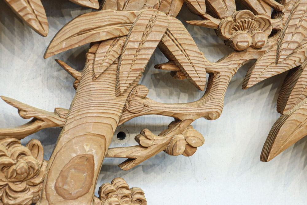 華やかに飾り立てられた梅竹の見応えある欄間　EZ2835ab　在庫(a:1 b:1)枚