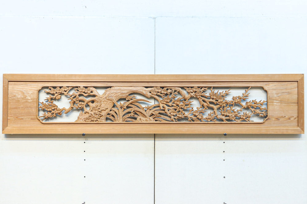 華やかに飾り立てられた梅竹の見応えある欄間　EZ2835ab　在庫(a:1 b:1)枚