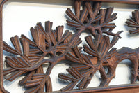 味わい深い木地の色彩に松竹梅を描く風情ある深彫彫刻欄間　EZ2836ab　在庫(a:1 b:1)枚