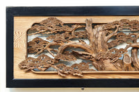 縁起良い松竹梅の彫刻を黒枠で囲い上品な面持ちの深彫り彫刻欄間　EZ2837ab　在庫(a:1 b:1)枚