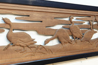 鴈(ガン)が戯れたり飛び立っていく姿を描いた仄々とした彫刻欄間　EZ2838ab　在庫2枚一組