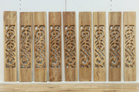 レリーフ彫刻を施した自然の風合いが滲む木地色欄間素材　EZ2840　在庫9枚