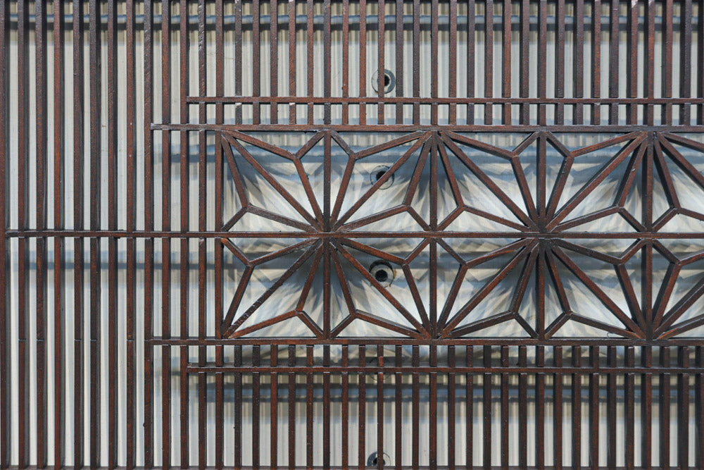 角麻組子で和の趣き溢れる縦繁欄間　EZ2845ab　在庫(a:1 b:1)枚