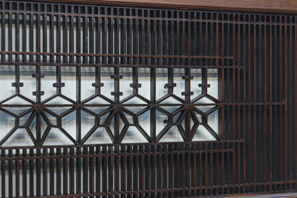 緻密な縦繁に桐模様組子が浮かぶ気品漂う欄間　EZ2846　在庫2枚