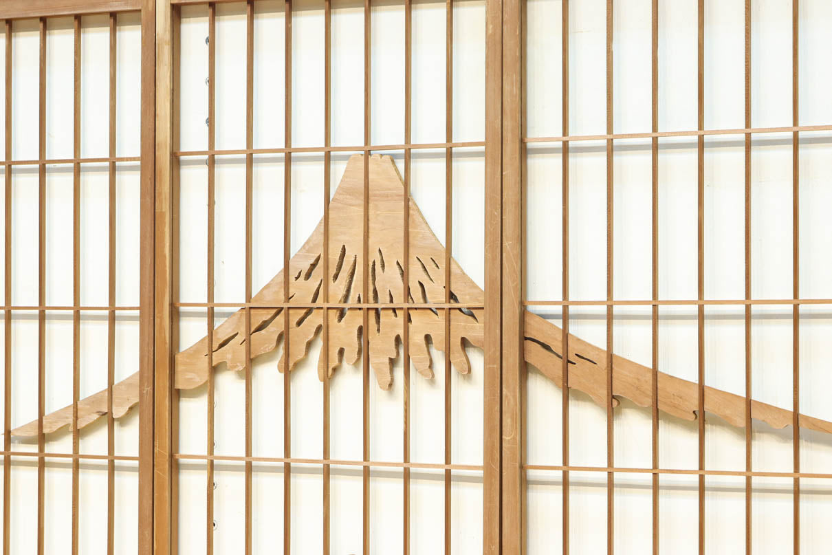 富士山を遠景に鶴松の風景を描く欄間・書院セット　EZ2849　在庫5枚1組