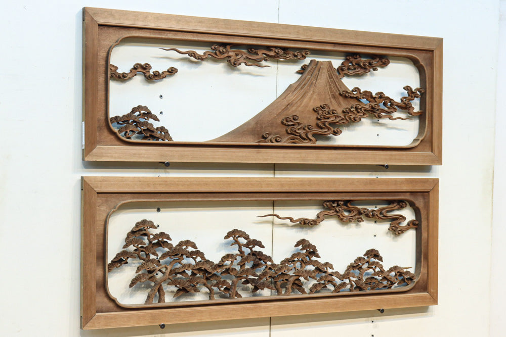 富士山と松林の風情溢れる彫刻欄間 EZ2853 2枚1組 – 古福庵 [ KOFUKUAN