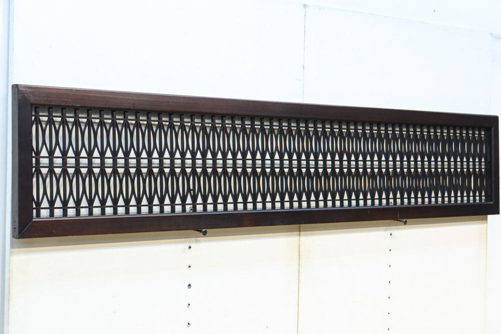 稀少珍品！！和モダンな装飾で華やかな面持ちの繊細縦格子欄間　EZ2855　在庫1枚