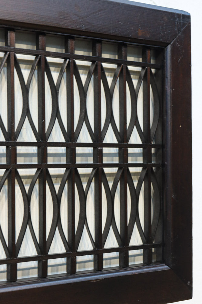 稀少珍品！！和モダンな装飾で華やかな面持ちの繊細縦格子欄間　EZ2855　在庫1枚