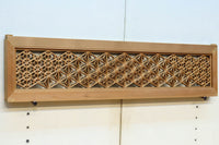 木地色のアレンジ組子装飾が映える小型欄間　EZ2860　在庫4枚