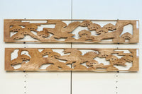 雄々しい鷹が松の木に身を隠す彫刻欄間素材　EZ2871ab　在庫(a:1 b:1)枚