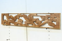 雄々しい鷹が松の木に身を隠す彫刻欄間素材　EZ2871ab　在庫(a:1 b:1)枚