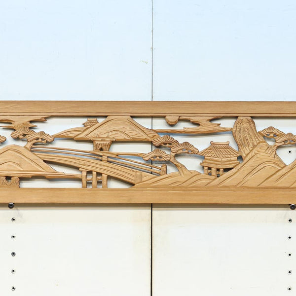 家屋の建つ岩間の風景を描く彫刻欄間素材 EZ2872 在庫1枚 – 古福庵