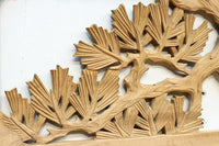 勇ましい鷹と松の縁起の良い絵柄が風格を感じさせる彫刻欄間素材　EZ2883　在庫1枚