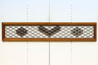大きな幾何学装飾を備えて格調あるデザインの欄間　EZ2924　在庫1枚