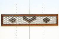 大きな幾何学装飾を備えて格調あるデザインの欄間　EZ2924　在庫1枚