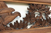 勇壮な鷹と松の絵柄が風格を感じさせる彫刻欄間　EZ2935ab　在庫(a:1 b:1)枚