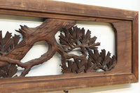 勇壮な鷹と松の絵柄が風格を感じさせる彫刻欄間　EZ2935ab　在庫(a:1 b:1)枚